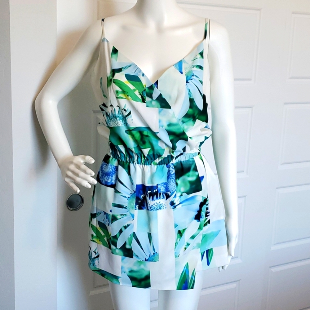 Tropical print romper